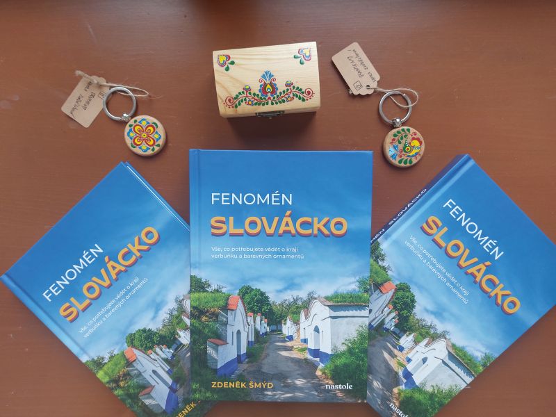 Stále máme k prodeji knihu : Fenomén Slovácko