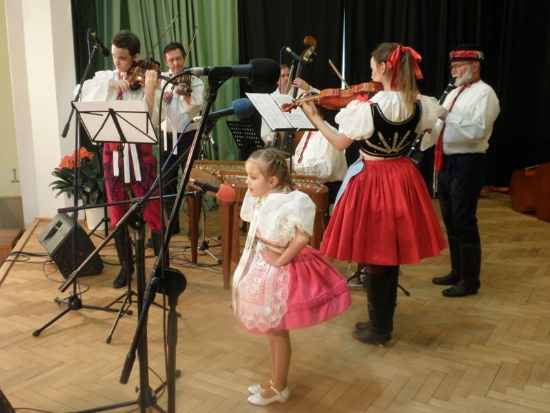 Zpěváček již v neděli ve Starém Poddvorově