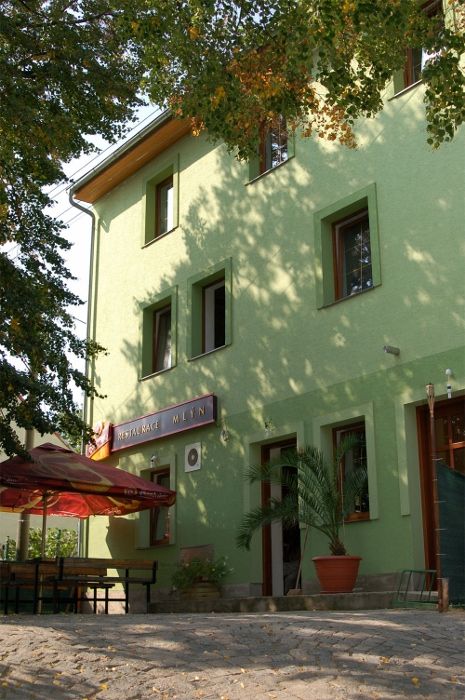 Restaurace Mlýn