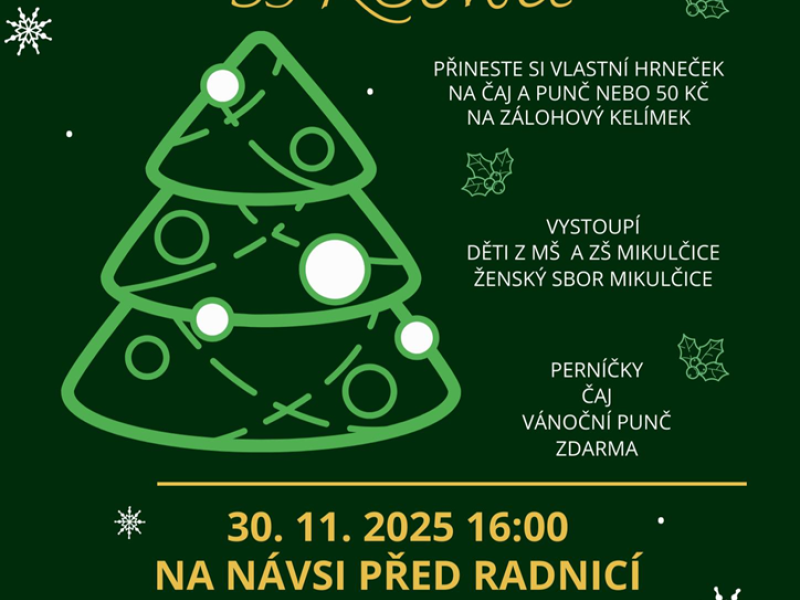 Zpívání u vánočního stromu v Mikulčicích